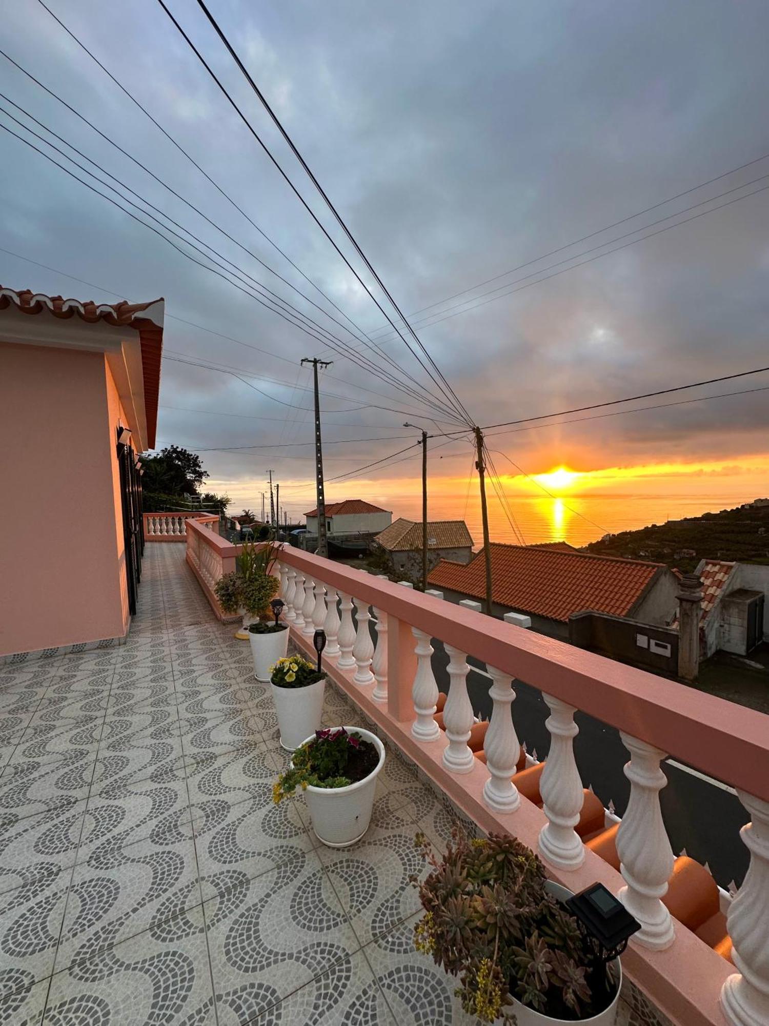 Blue Paradise Apartment Ribeira Brava Ngoại thất bức ảnh