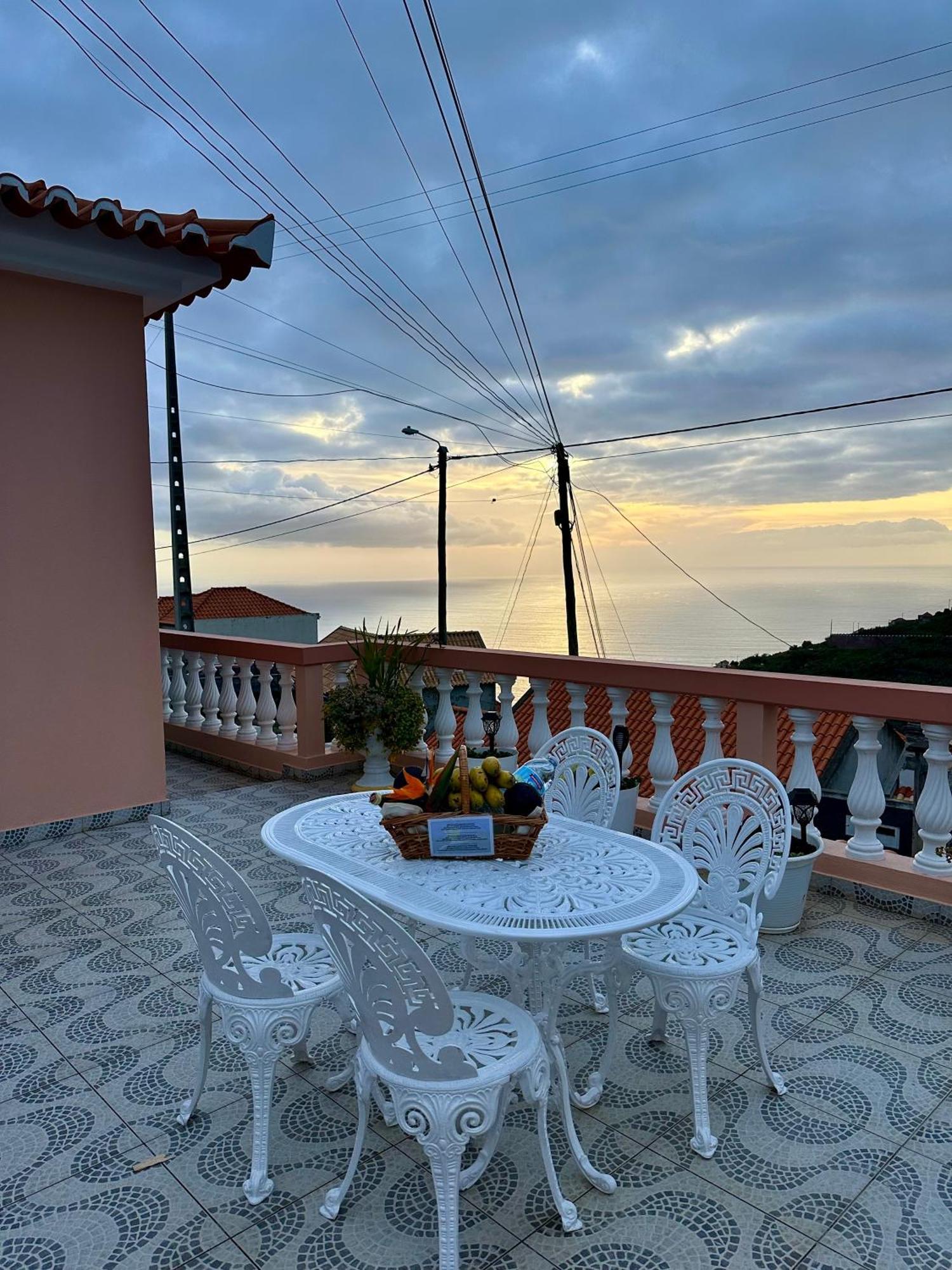 Blue Paradise Apartment Ribeira Brava Ngoại thất bức ảnh